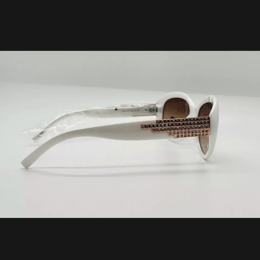 White Rectangular Sunglasses Temple Bling - Picture 4 of 9